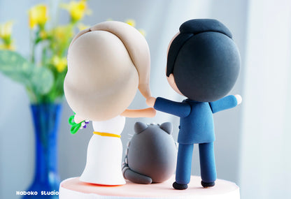 Custom Wedding Cake Topper with Cat | Bride and Groom with Tabby Cat