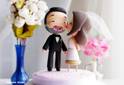 Short Bride on Stool and Tall Groom with Kippah | Custom Wedding Cake Topper