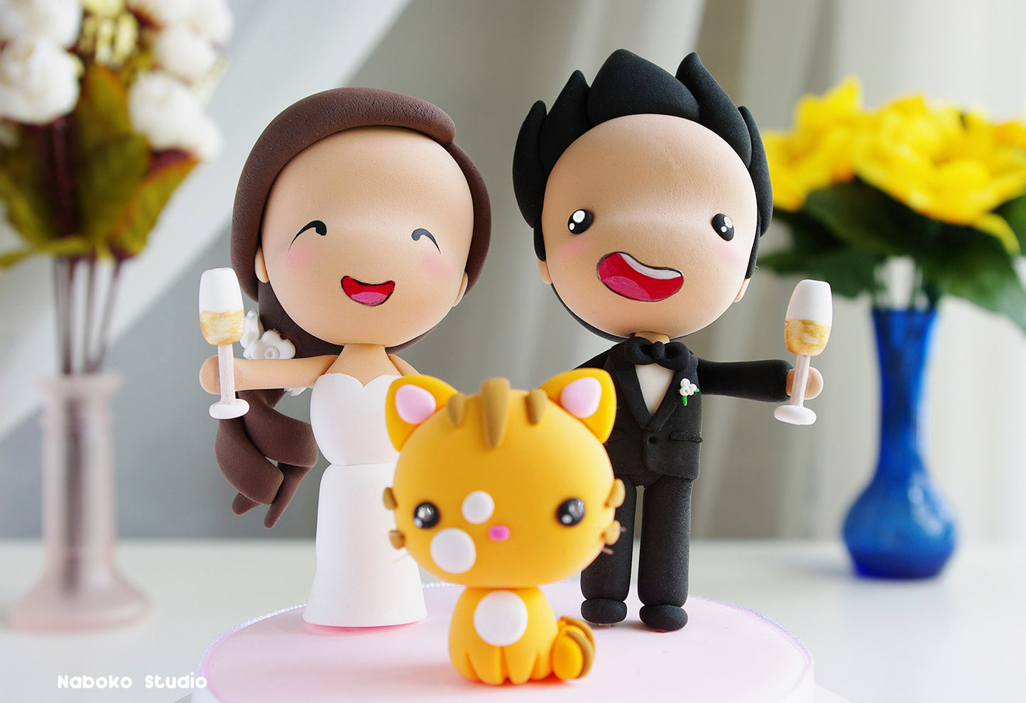 Custom Wedding Cake Topper with Cat | Bride and Groom with Red Tabby Cat