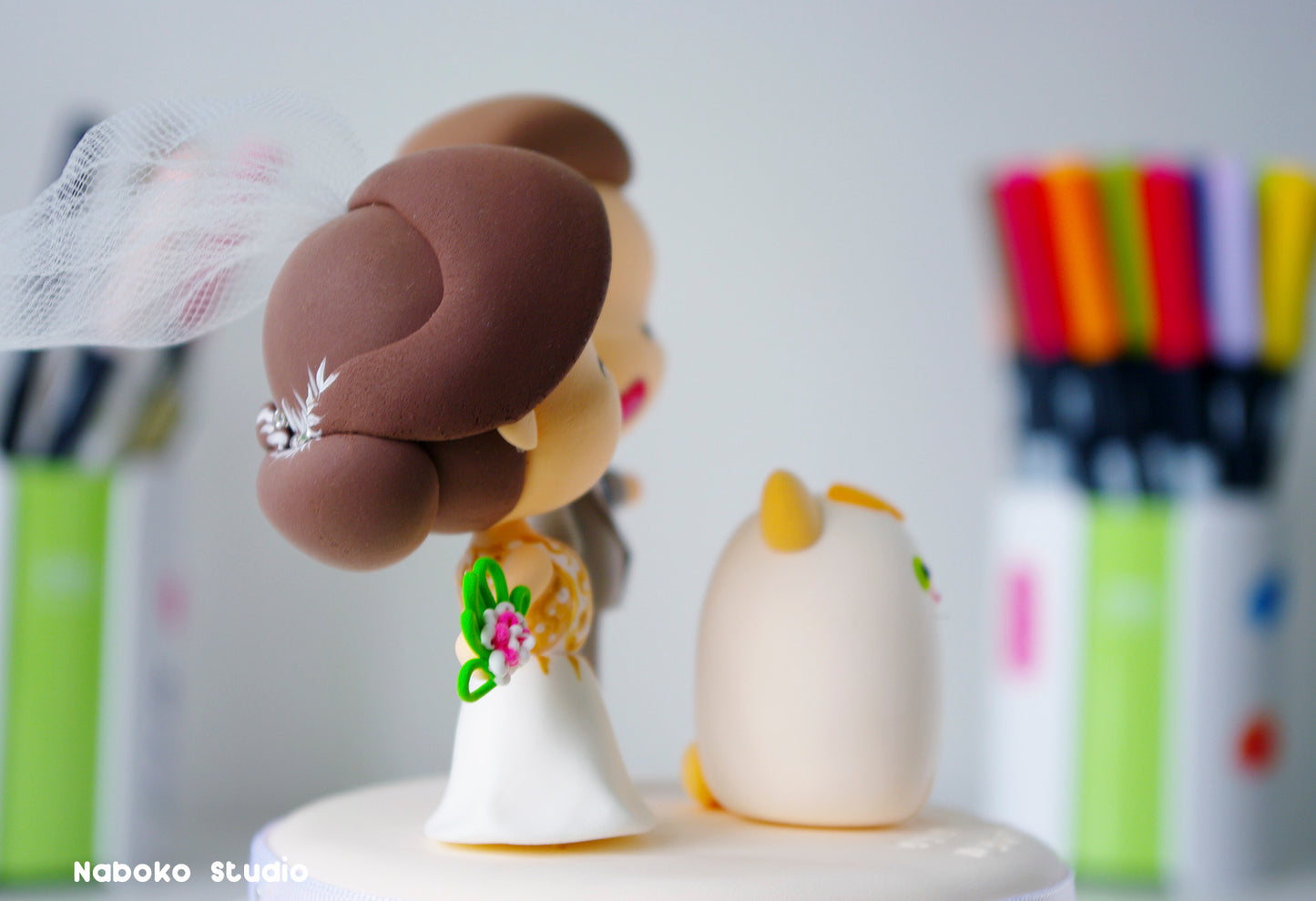 Custom Wedding Cake Topper with Cat | Bride and Groom with Cat